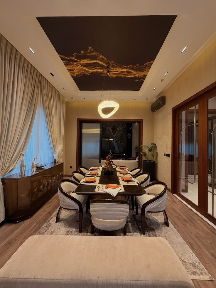 Private Courtyard