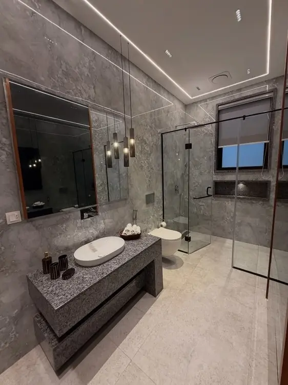 Grey Marble Ensuite