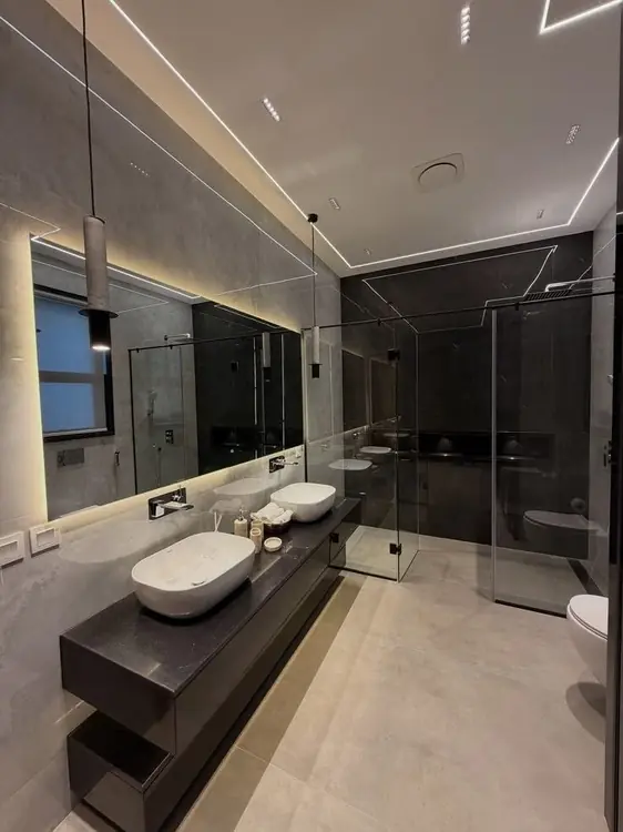 Master Spa Bath Wide View